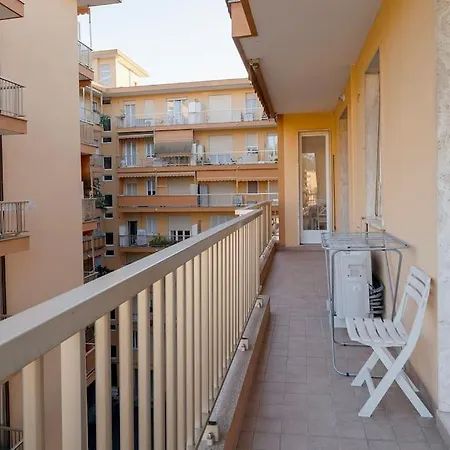 Lägenhet Crissylu - Family Friendly Vallecrosia
